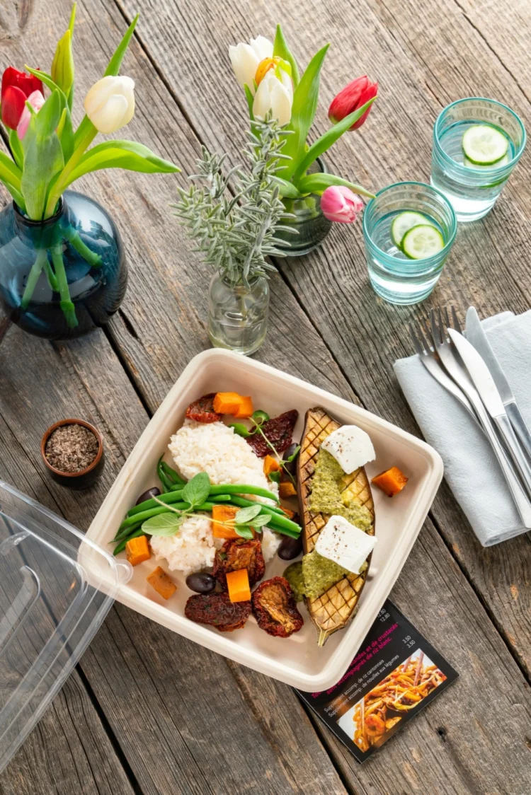  Square tray 1000ml 23x23cm 